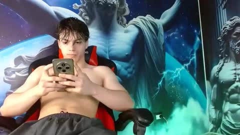  .. shinobi .. online show from December 18, 12:40 pm