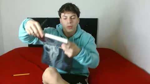  .. shinobi .. online show from February 21, 4:48 pm