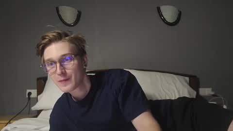 Matthew online show from February 7, 8:58 pm