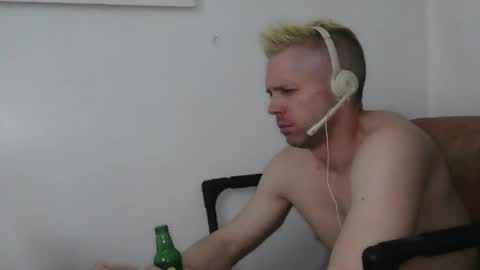 shreddylong online show from May 11, 1:29 am