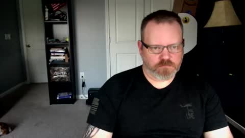 shughes740 online show from April 15, 11:26 pm