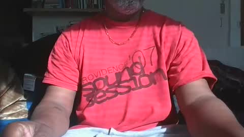 SHY333 online show from November 9, 4:00 pm