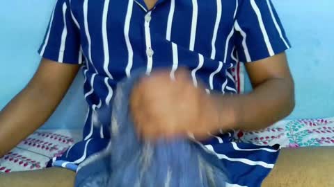 shyeyes online show from January 20, 3:15 am