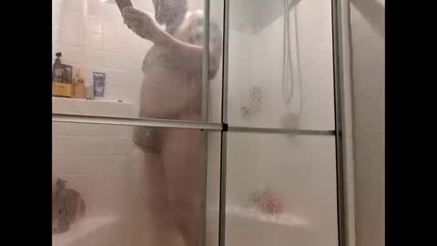 Shy Guy online show from February 3, 3:50 pm