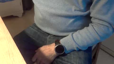 Seba online show from December 3, 7:30 am