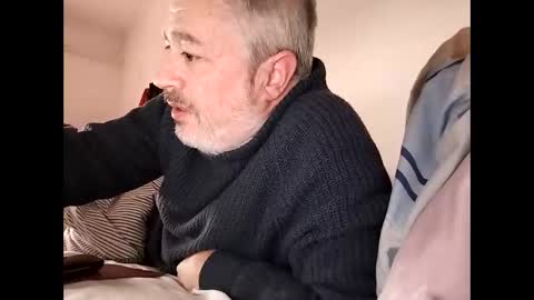 sibemolx online show from December 15, 2:25 pm