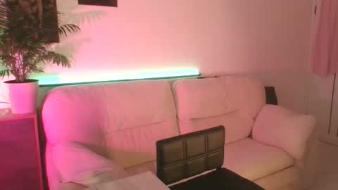 siberiankaleb online show from November 26, 6:27 am