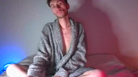 siiimon777 online show from March 21, 6:17 am