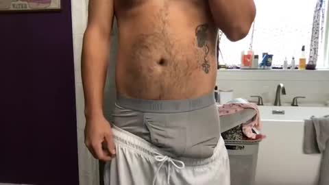 simi136 online show from November 18, 8:23 pm