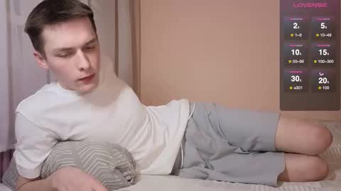 Simon online show from January 8, 1:16 pm