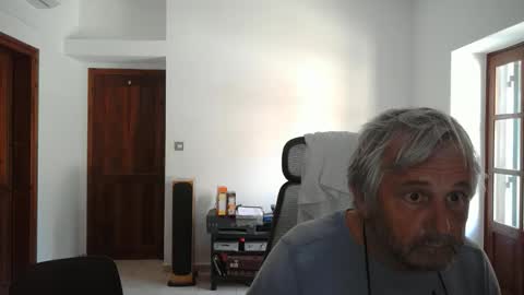 Simon online show from April 7, 12:16 pm