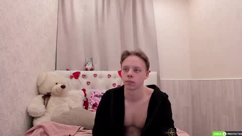 Simon online show from February 28, 9:30 am