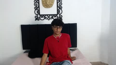   online show from April 14, 4:28 pm