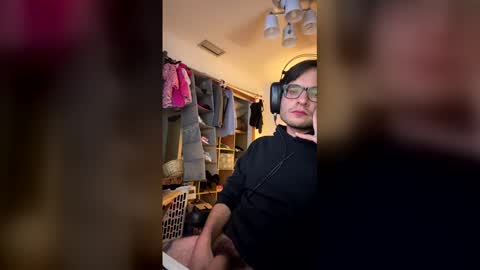 singholedad online show from April 21, 4:18 am