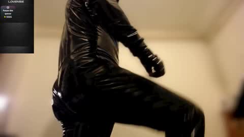 Sir Darkshine online show from January 9, 10:04 pm