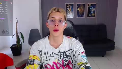 skinny_bigcock20 online show from November 22, 8:52 pm