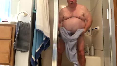 Skipstar  seneca cum online show from January 3, 1:25 pm