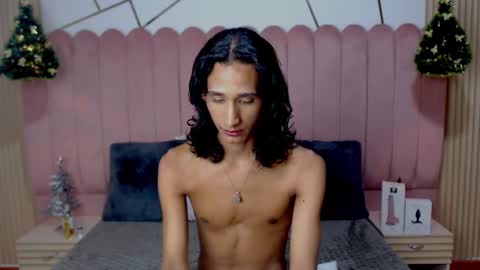 STIVEN online show from December 10, 1:11 pm