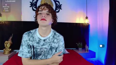 Angel online show from February 1, 1:43 pm