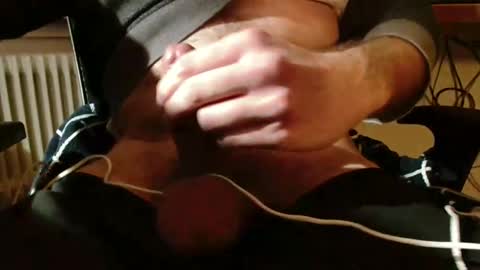 slave_bitch_boy online show from December 3, 11:00 pm