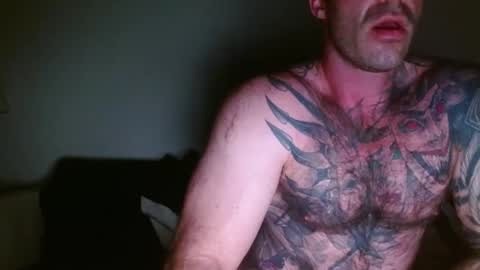 Snapshot of slayerdime85 chatting on October 7, 1:15 pm slayerdime85 online show from October 7, 1:15 pm