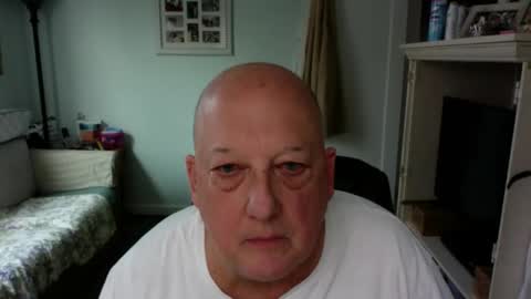 slick50000 online show from December 18, 8:38 pm