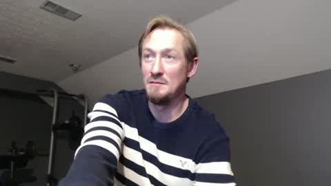 slimjp online show from December 25, 1:53 am