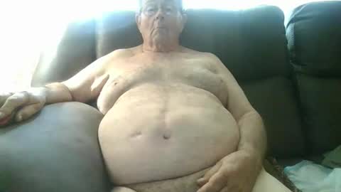 slippery_duck online show from May 30, 4:51 pm