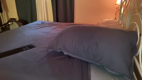 slut online show from June 30, 12:33 am