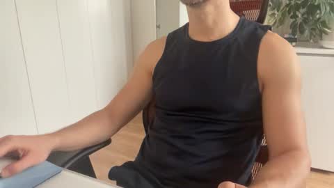 Slutguy81 online show from March 5, 8:32 am