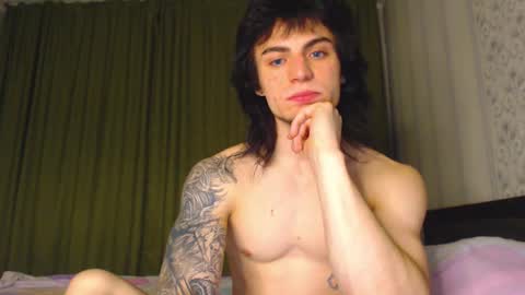 Gus online show from November 28, 2:19 pm