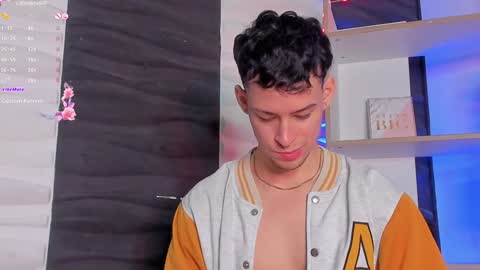 Jade Smiith online show from December 13, 10:45 pm