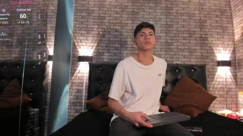 Smith online show from April 27, 7:52 pm