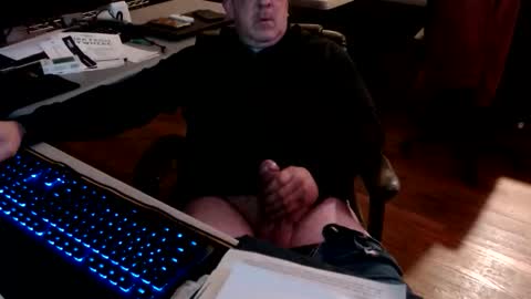 smly online show from November 18, 11:37 pm