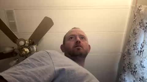 smokeymt420 online show from November 25, 1:24 pm