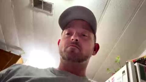 smokeymt420 online show from January 8, 7:02 am