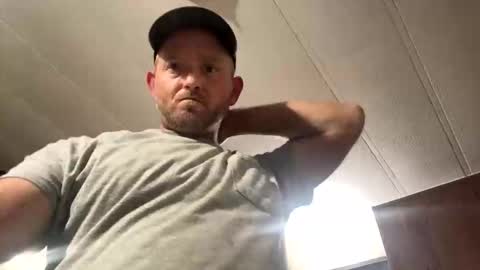 smokeymt420 online show from November 23, 5:18 am