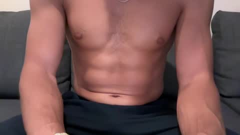 smooth3313 online show from December 11, 3:37 am