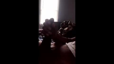 smooth_groove666370 online show from February 17, 7:02 pm