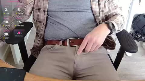 Sneakybill online show from March 27, 8:26 am