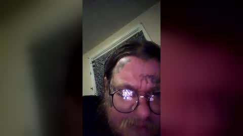 sniffyourstank online show from August 4, 7:14 am