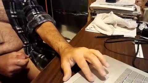 watchmecum online show from November 19, 4:51 pm