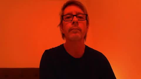 snub71 online show from December 8, 3:45 pm