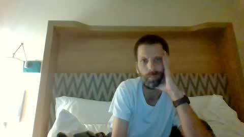 sockguy420 online show from June 24, 2:47 am