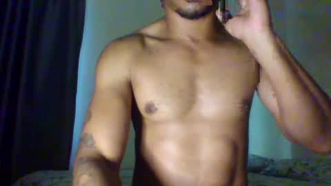 Snapshot of soullov chatting on February 5, 5:52 am soullov - TotalOutPlayer1 Twitter and Onlyfans online show from February 5, 5:52 am