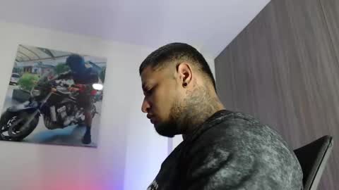 soy_apolo online show from February 10, 3:06 pm