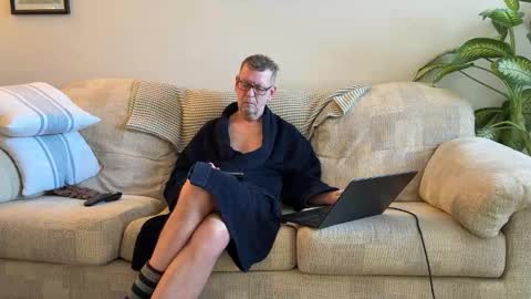 spaceman_fun online show from January 10, 11:58 am