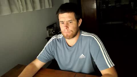 spanish online show from December 10, 11:21 pm