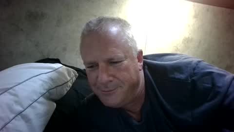 Slave online show from April 19, 12:43 am