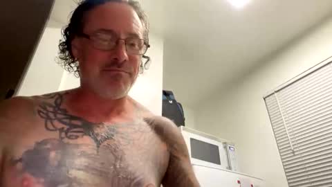 specter1972 online show from November 17, 12:35 am